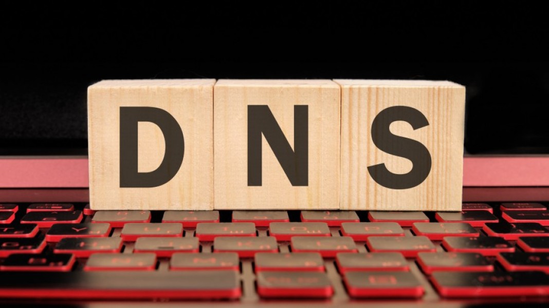 Pourquoi mon serveur DNS est-il indisponible et comment le résoudre ?